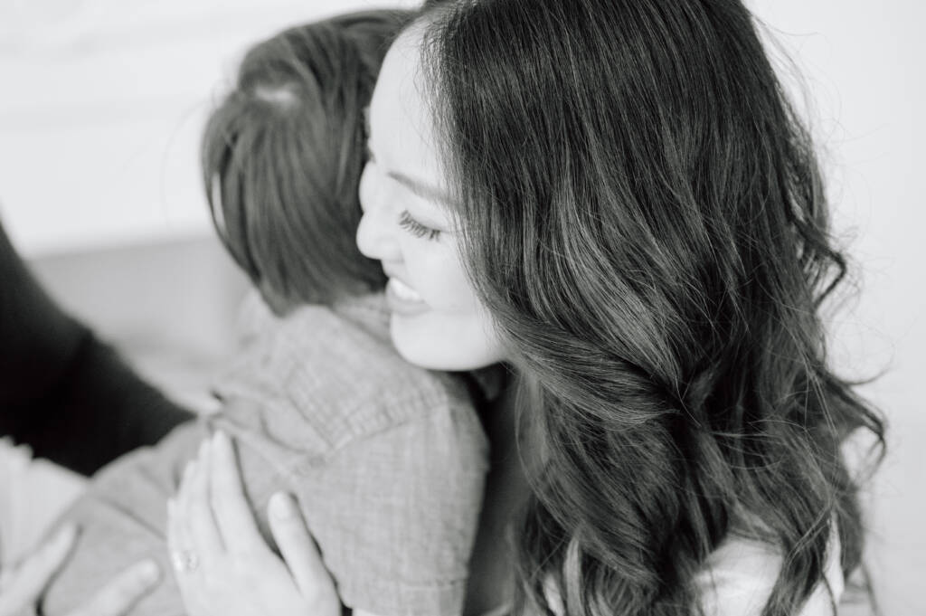 motherhood photoshoot in caledon, bolton area