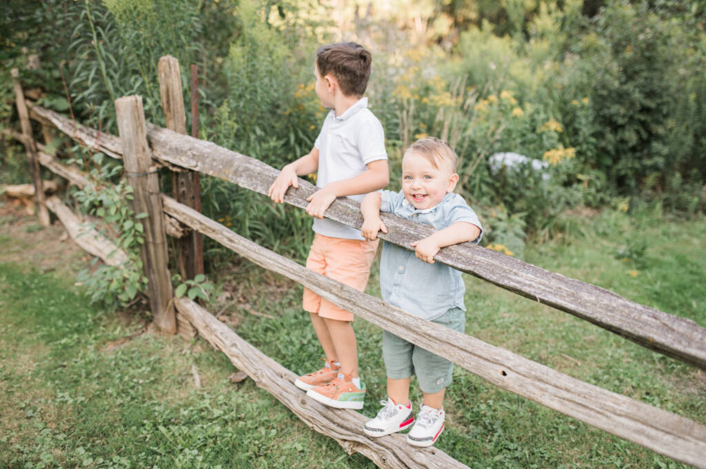 Motherhood Photography in Caledon East, Bolton & Orangeville