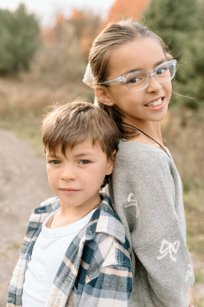 Fall family photography session in Bolton Ontario with colourful autumn leaves